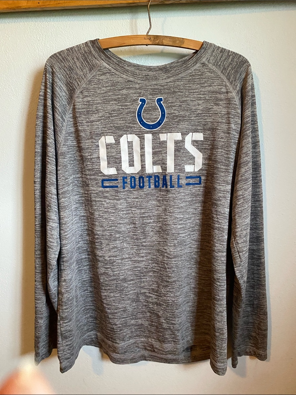 Indiana Colts Gray Long-Sleeve Dry-Fit Shirt